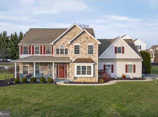 55 Lexington Dr #L-0043, Annville, PA 17003