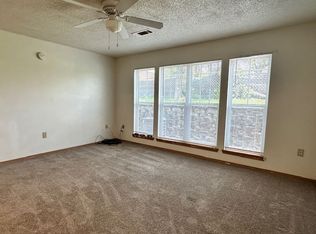 3 Bedroom / 2 Bath Apartment, Norfork, AR 72658