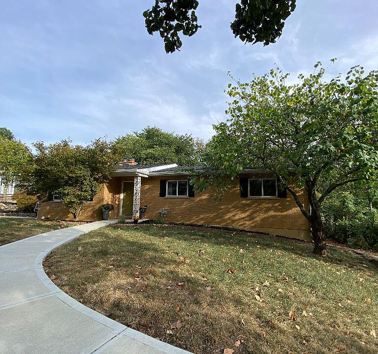 1st image of 677 Leland Dr