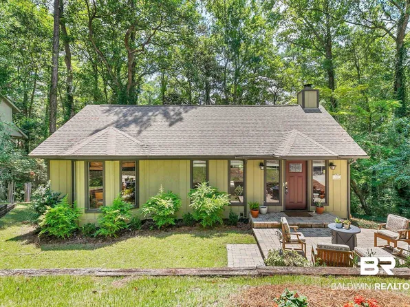 332 Ridgewood Dr, Daphne, AL 36526