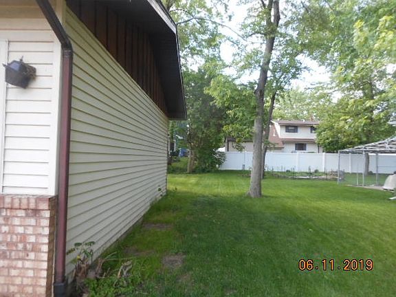 4th image of 301 Keithland Ct