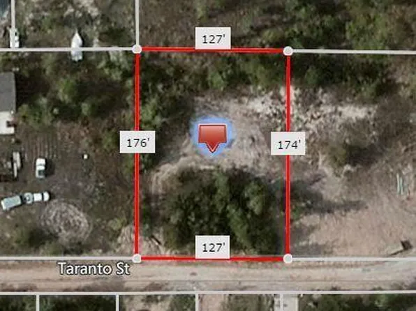 Taranto St, Waveland, MS 39576