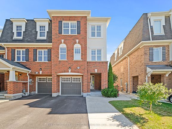 4th image of 98 Bannister Cres