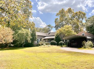 200 Chenault Rd, Townville, SC 29689
