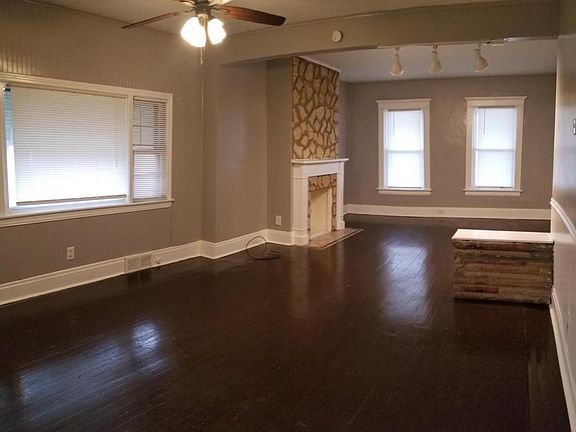 2nd image of 875 Hertel Ave