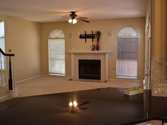 4th image of 100 Thistle Sage Ct