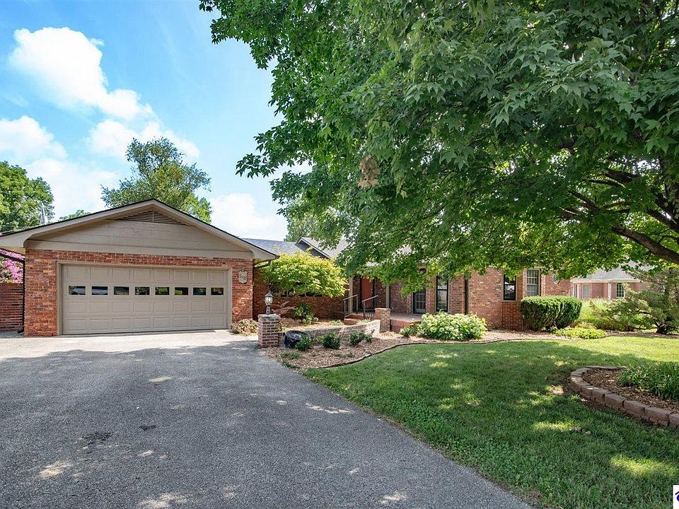 1st image of 548 Brentmoor Ave