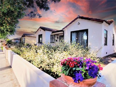 2427 Pine Ave, Long Beach, CA, 90806