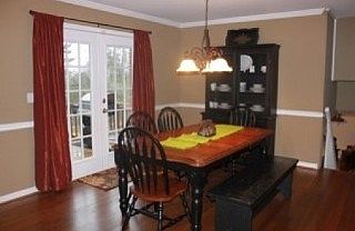 4th image of 301 Cambo Ln