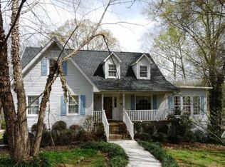 312 Brooks Dr, Townville, SC 29689