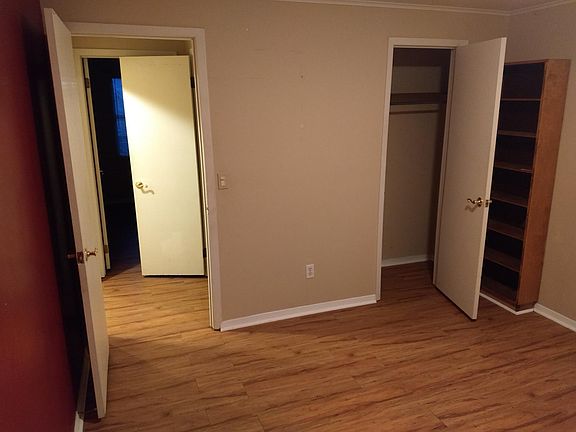 2nd image of 2023 Countryhill Ln