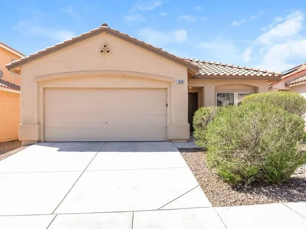 7833 Pinnochio Ave, Las Vegas, NV 89131