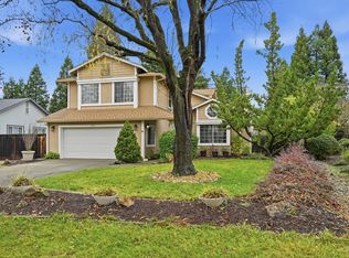 327 Blazing Star Court, Windsor, CA 95492