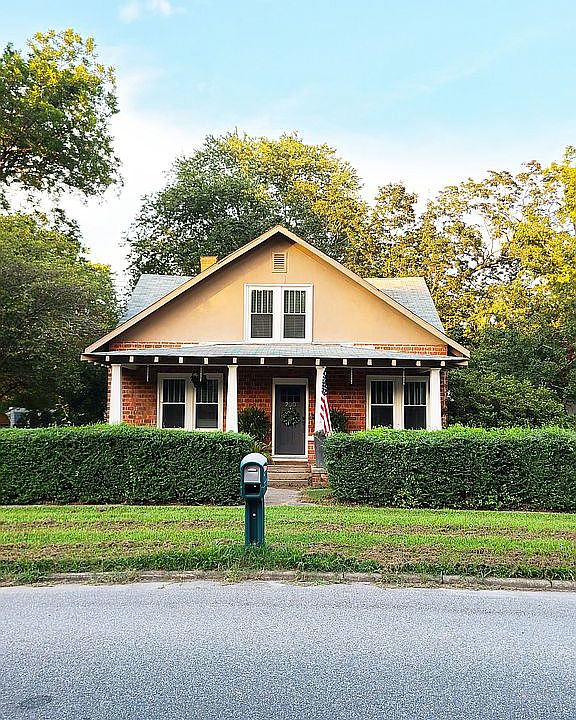 1st image of 200 Weston Cir