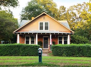 200 Weston Cir, Hopewell, VA 23860