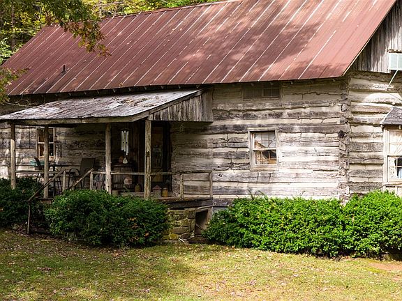 4th image of 425 Briggs Lake Rd