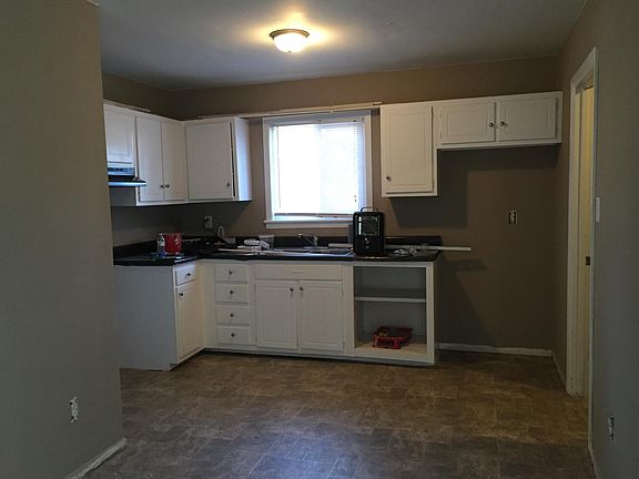 2nd image of 6436 Bridlewood Ln