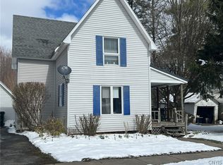 12 Lincoln Ave, Pulaski, NY 13142