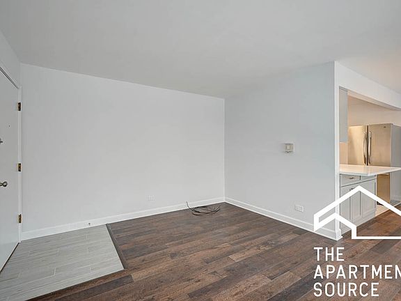 4th image of 5826 W Lawrence Ave #1SW