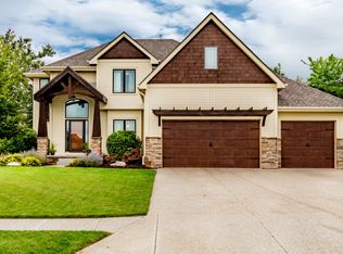 4414 S 198th St, Omaha, NE 68135