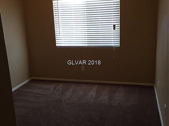 Room 1 (R)