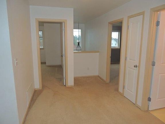 5th image of 2332 179th Street Ct E