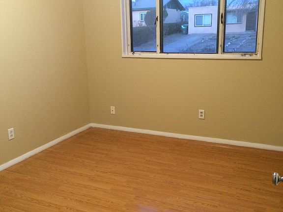 2nd image of 2201 N Fairview Ave