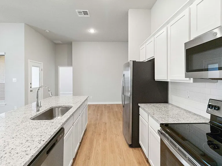 141 Nespral — Photo 13