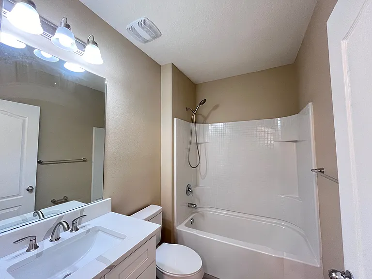 16152 Yelloweyed Dr — Photo 22
