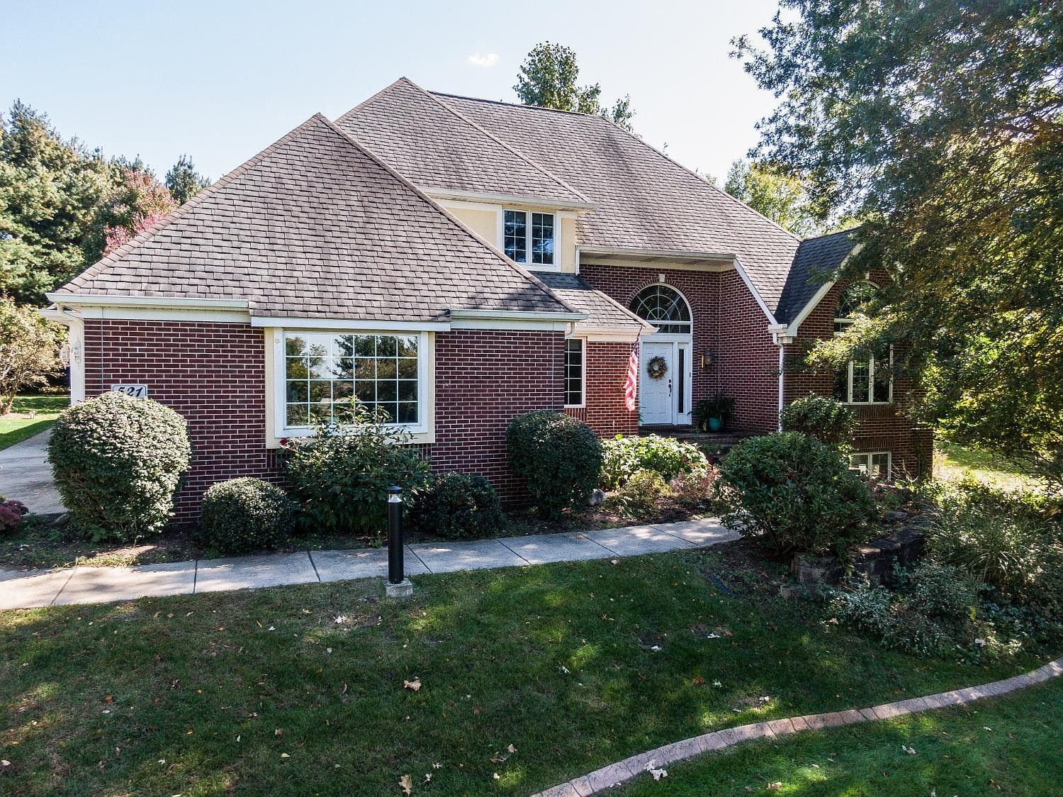 521 Lismore Ln, Valparaiso, IN 46385 Zillow