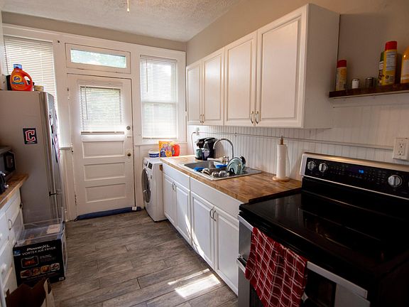 4th image of 1285 W 114th St APT 3