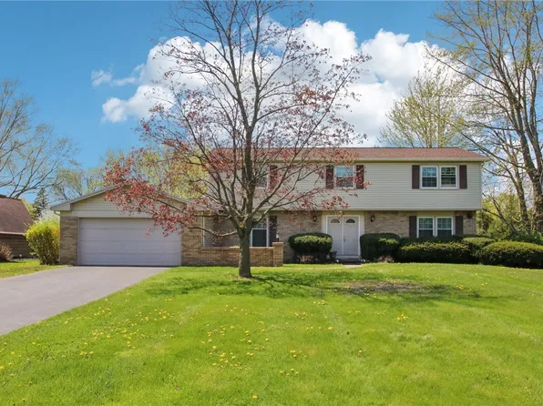 5 Stover Rd, Rochester, NY 14624