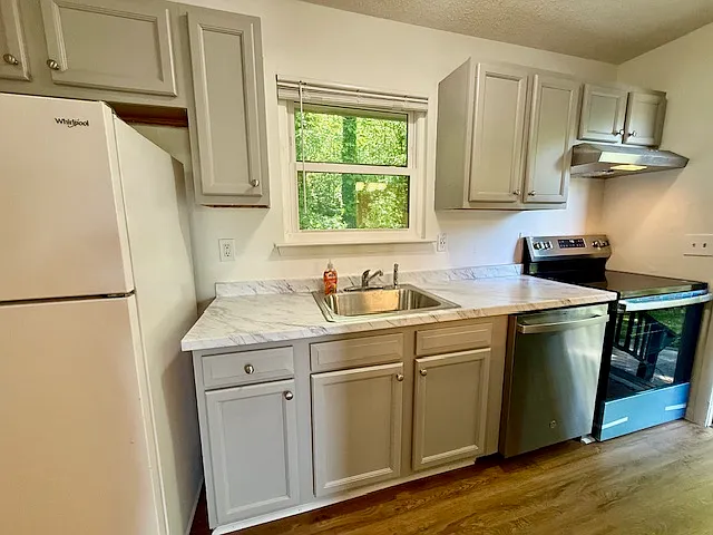 3214 Joselin Ln #A — Photo 4