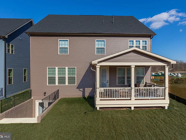 6547 Clubhouse Dr — Photo 92