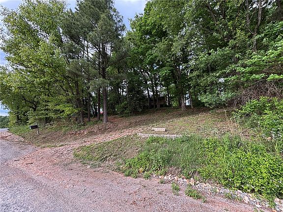 5th image of 15282 Burgin Valley Rd