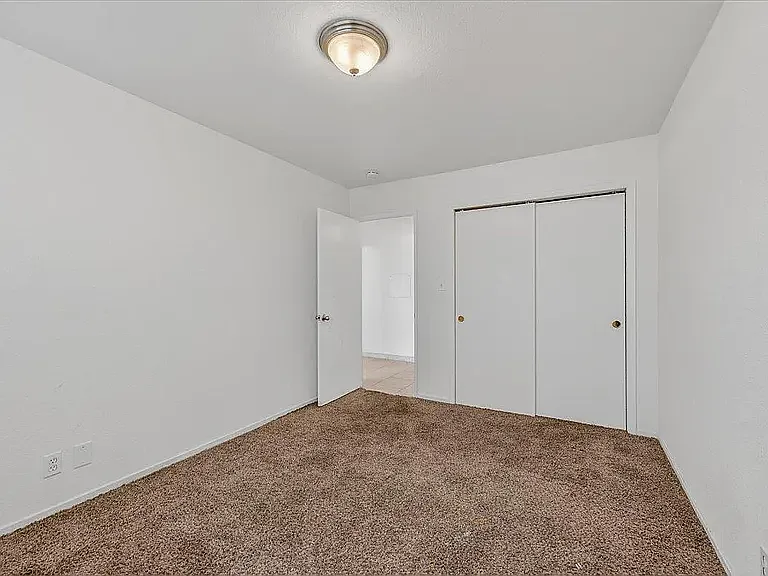 1348 E San Bruno Ave #101 — Photo 13