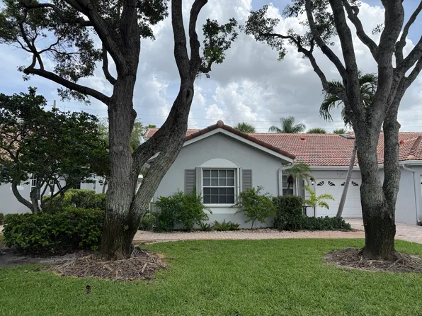 5160 Sabal Gardens Ln APT 4, Boca Raton, FL 33487