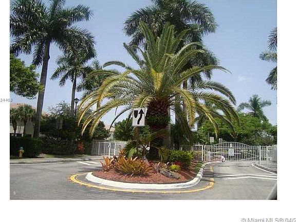 3rd image of 313 SW 120th Ave #313