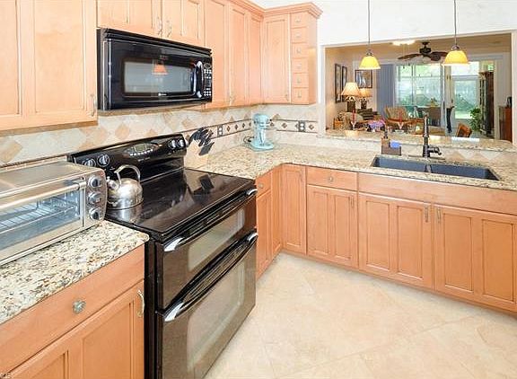 5th image of 14531 Daffodil Dr APT 1603