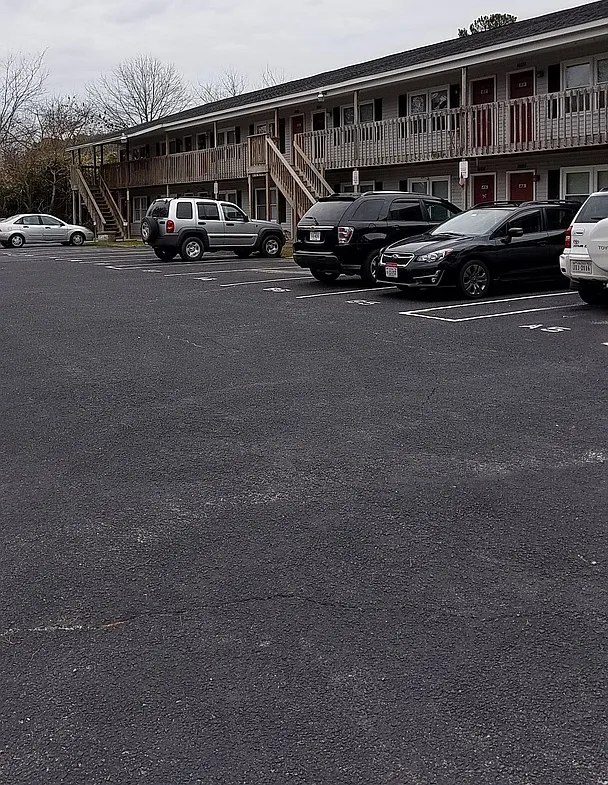 1 bed, 1.0 bath, 680 sqft, $995 — Photo 1