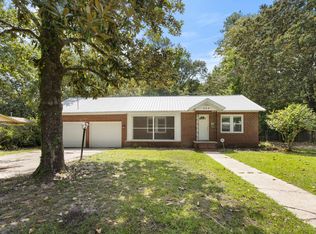113 Wildwood Dr, Walterboro, SC 29488