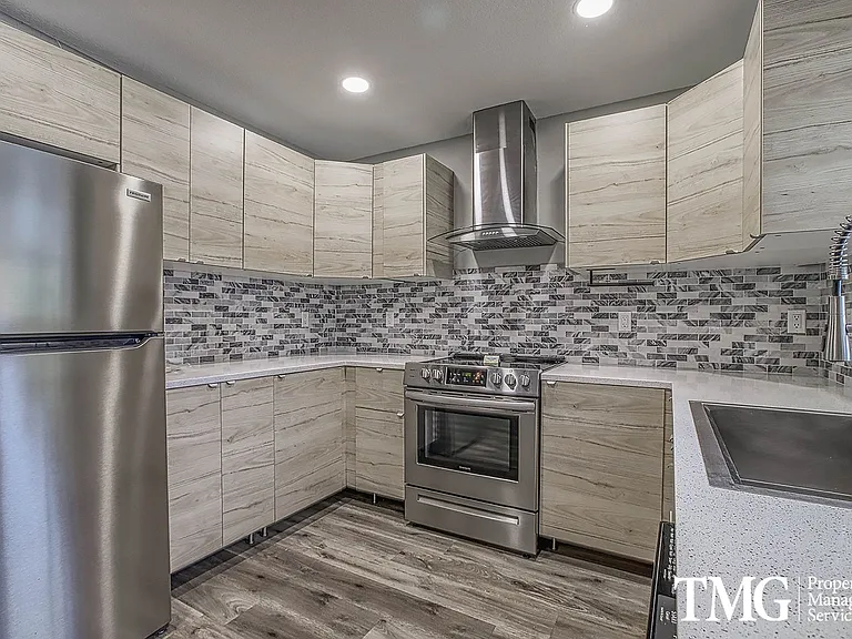 6820 NE Vancouver Mall Dr #A-D — Photo 8