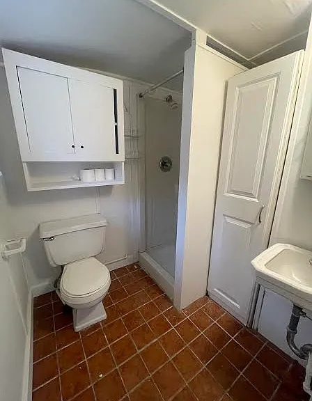 24 Hasbrouck Ln — Photo 10