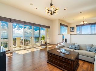 2239 Piimauna St, Honolulu, HI 96821