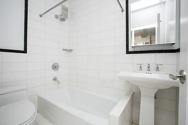 Rented by Stonehenge NYC LLC | media 5