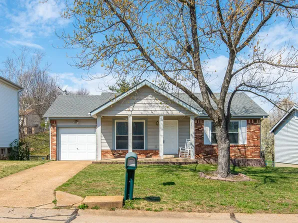 5315 Waltham Ct, High Ridge, MO 63049