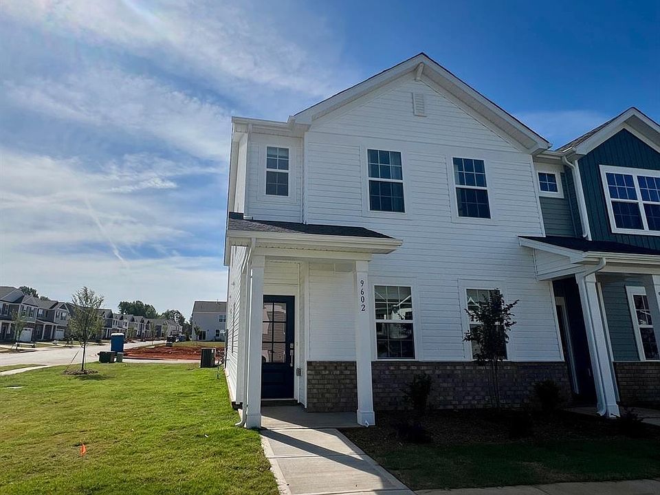 1st image of 9662 Old Garden Cir #666