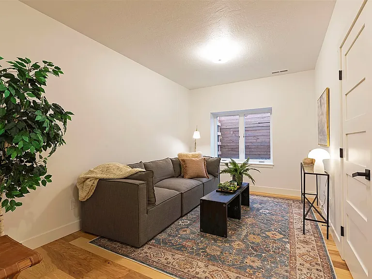 1215B Basecamp Dr #B — Photo 12