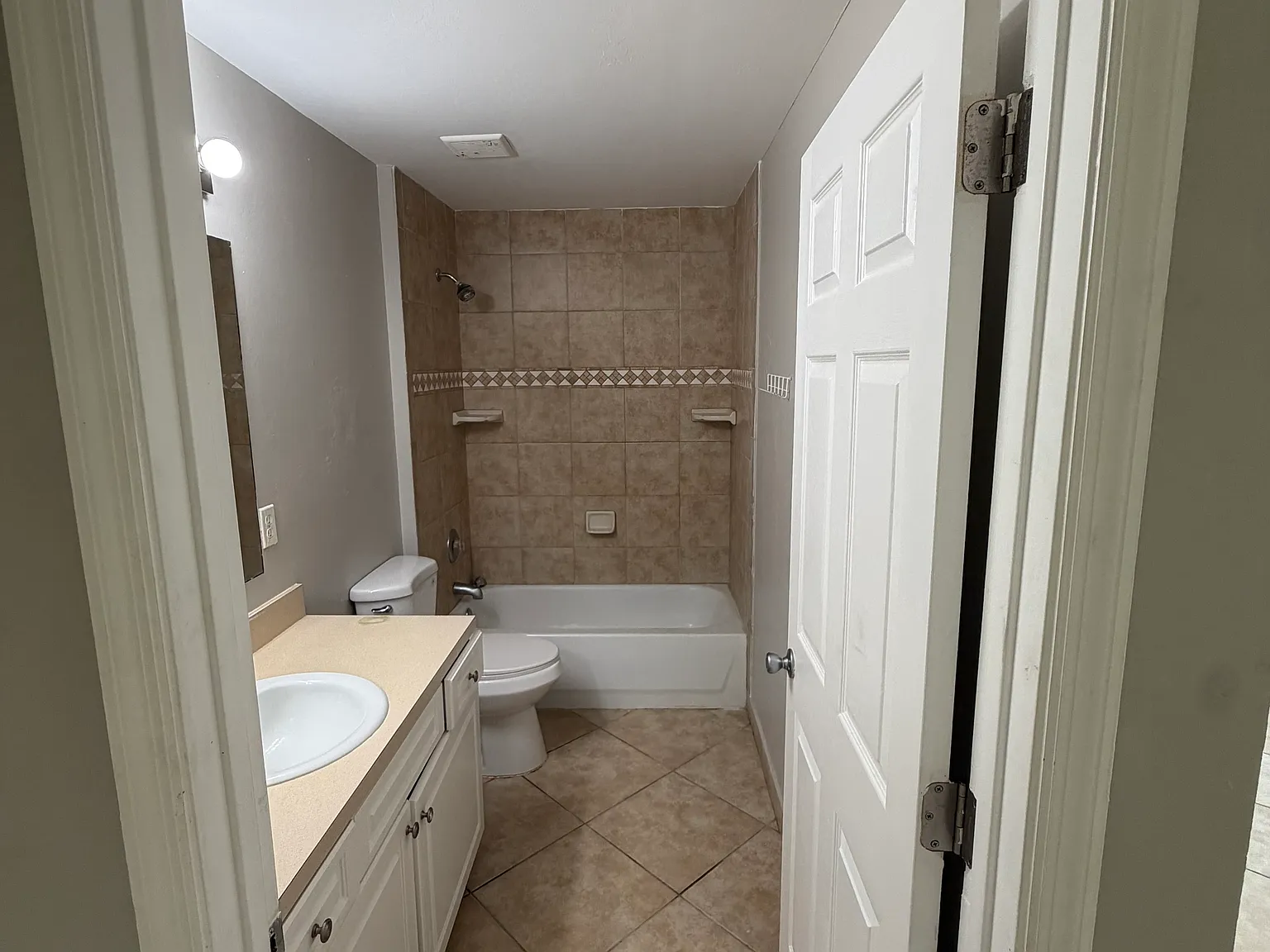 2 bed, $1,500 — Photo 3