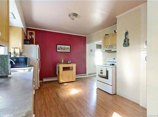 47 Trumbull Ave APT 2, Stonington, CT 06378